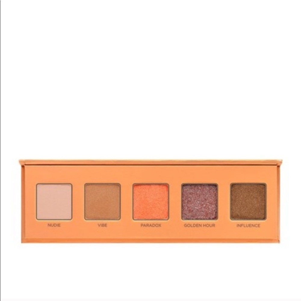 URBAN DECAY Lightbeam Eyeshadow Palate - Picture 2 of 4
